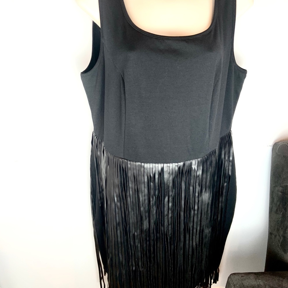One piece dress !! Stunning and different ! NWT - Picture 6 of 9